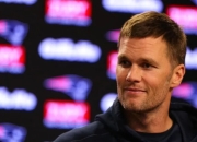 九游娱乐-棒球总决赛上演强强对话，关东霹雳队翻盘三湘天虎队，战术调整见效；观赏性拉满的简单介绍