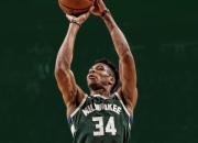 九游娱乐-Uzi巅峰对决，字母哥与40激战拜仁分钟，战术调整胜负难料！的简单介绍